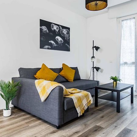 2 Bedrooms Apt With Terrace - Nolo Area Via Varanini Milánó Kültér fotó