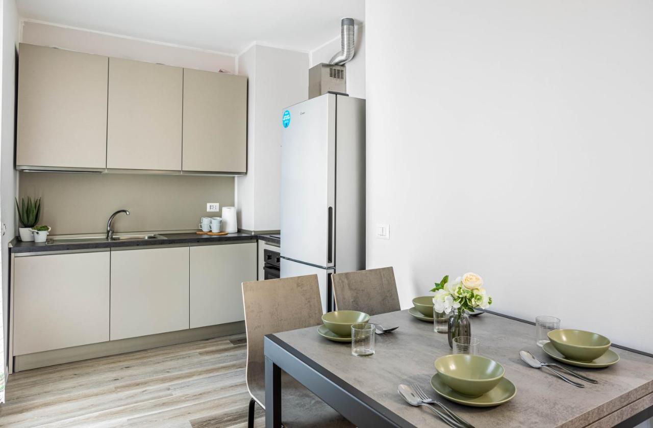 2 Bedrooms Apt With Terrace - Nolo Area Via Varanini Milánó Kültér fotó